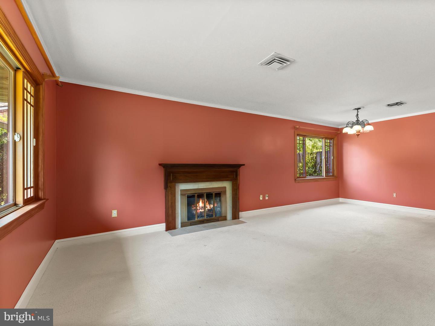 6308 HAWAII CT, ALEXANDRIA, Virginia 22312, 3 Bedrooms Bedrooms, ,1 BathroomBathrooms,Residential,For sale,6308 HAWAII CT,VAFX2252346 MLS # VAFX2252346