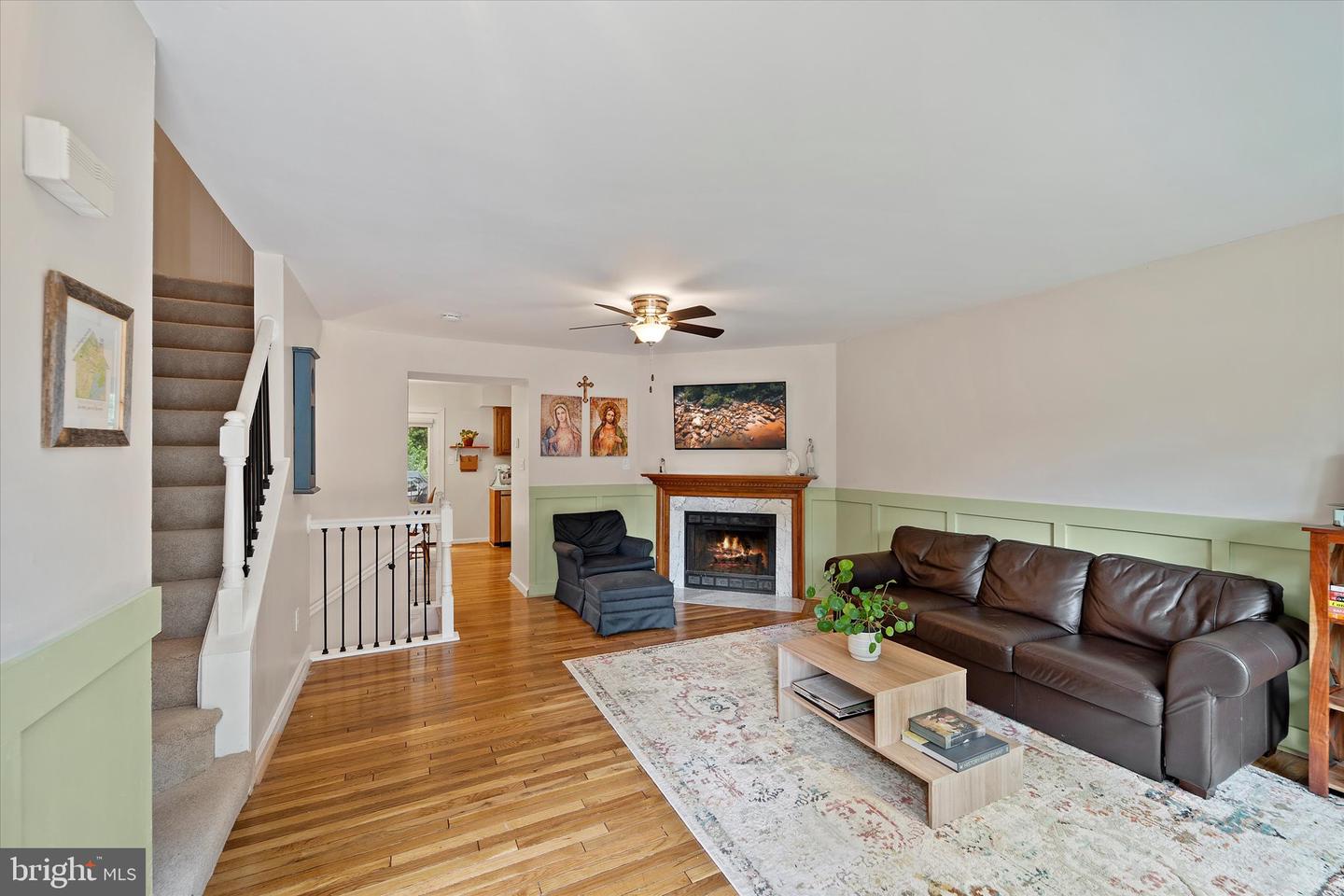 3953 PEPPERIDGE CT, WOODBRIDGE, Virginia 22192, 3 Bedrooms Bedrooms, ,2 BathroomsBathrooms,Residential,For sale,3953 PEPPERIDGE CT,VAPW2098208 MLS # VAPW2098208