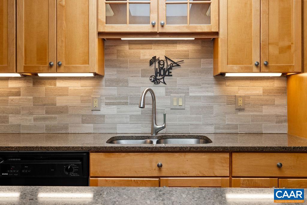 314 EAST CATOCTIN DR, WINTERGREEN, Virginia 22967, 3 Bedrooms Bedrooms, ,2 BathroomsBathrooms,Residential,314 EAST CATOCTIN DR,666522 MLS # 666522
