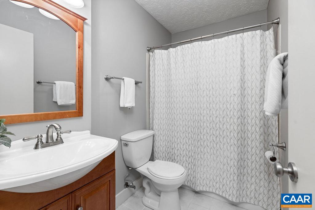 314 EAST CATOCTIN DR, WINTERGREEN, Virginia 22967, 3 Bedrooms Bedrooms, ,2 BathroomsBathrooms,Residential,314 EAST CATOCTIN DR,666522 MLS # 666522