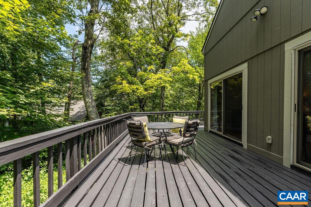 314 EAST CATOCTIN DR, WINTERGREEN, Virginia 22967, 3 Bedrooms Bedrooms, ,2 BathroomsBathrooms,Residential,314 EAST CATOCTIN DR,666522 MLS # 666522