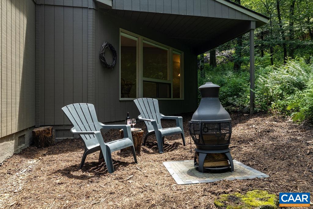 314 EAST CATOCTIN DR, WINTERGREEN, Virginia 22967, 3 Bedrooms Bedrooms, ,2 BathroomsBathrooms,Residential,314 EAST CATOCTIN DR,666522 MLS # 666522