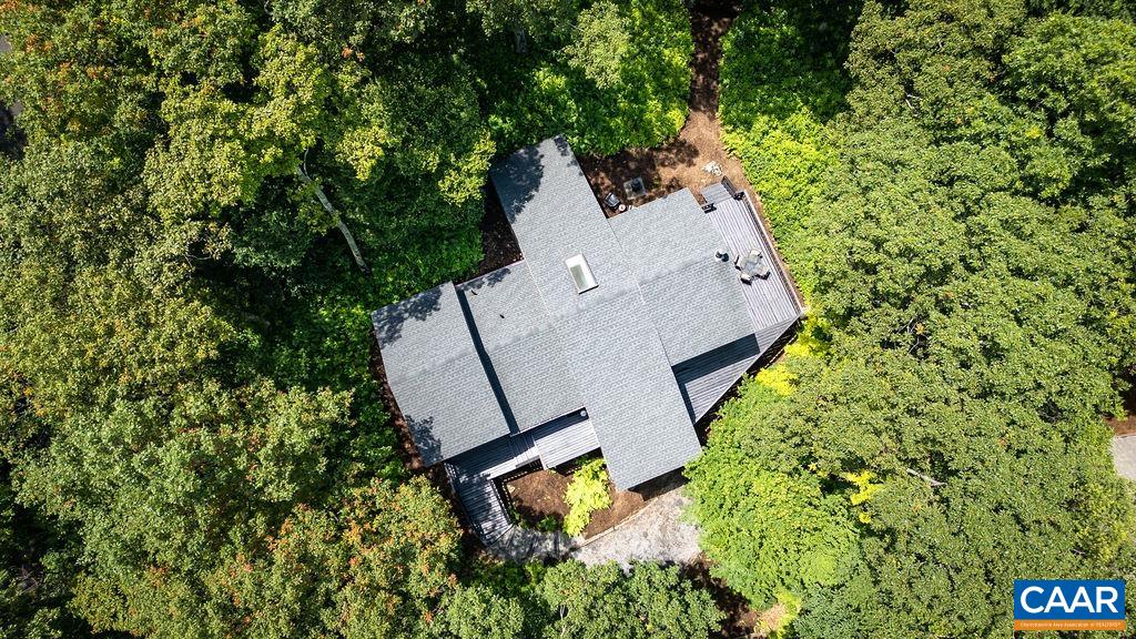 314 EAST CATOCTIN DR, WINTERGREEN, Virginia 22967, 3 Bedrooms Bedrooms, ,2 BathroomsBathrooms,Residential,314 EAST CATOCTIN DR,666522 MLS # 666522