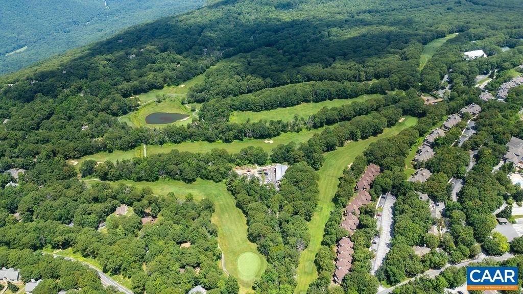 314 EAST CATOCTIN DR, WINTERGREEN, Virginia 22967, 3 Bedrooms Bedrooms, ,2 BathroomsBathrooms,Residential,314 EAST CATOCTIN DR,666522 MLS # 666522