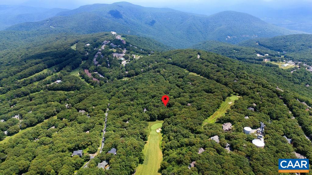 314 EAST CATOCTIN DR, WINTERGREEN, Virginia 22967, 3 Bedrooms Bedrooms, ,2 BathroomsBathrooms,Residential,314 EAST CATOCTIN DR,666522 MLS # 666522