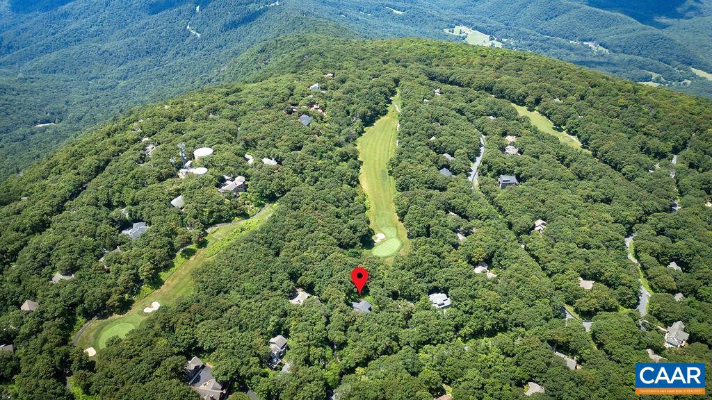 314 EAST CATOCTIN DR, WINTERGREEN, Virginia 22967, 3 Bedrooms Bedrooms, ,2 BathroomsBathrooms,Residential,314 EAST CATOCTIN DR,666522 MLS # 666522
