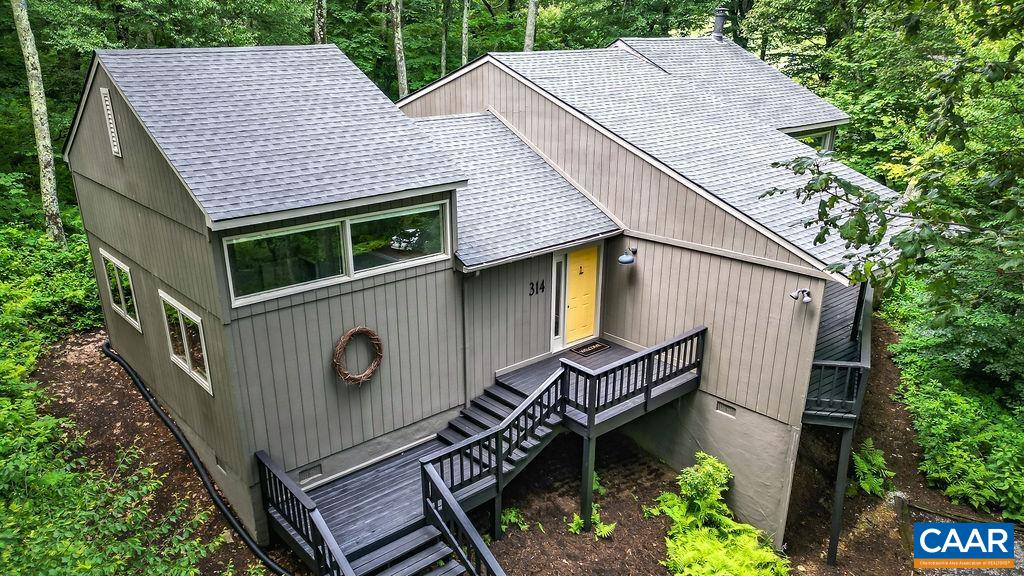 314 EAST CATOCTIN DR, WINTERGREEN, Virginia 22967, 3 Bedrooms Bedrooms, ,2 BathroomsBathrooms,Residential,314 EAST CATOCTIN DR,666522 MLS # 666522