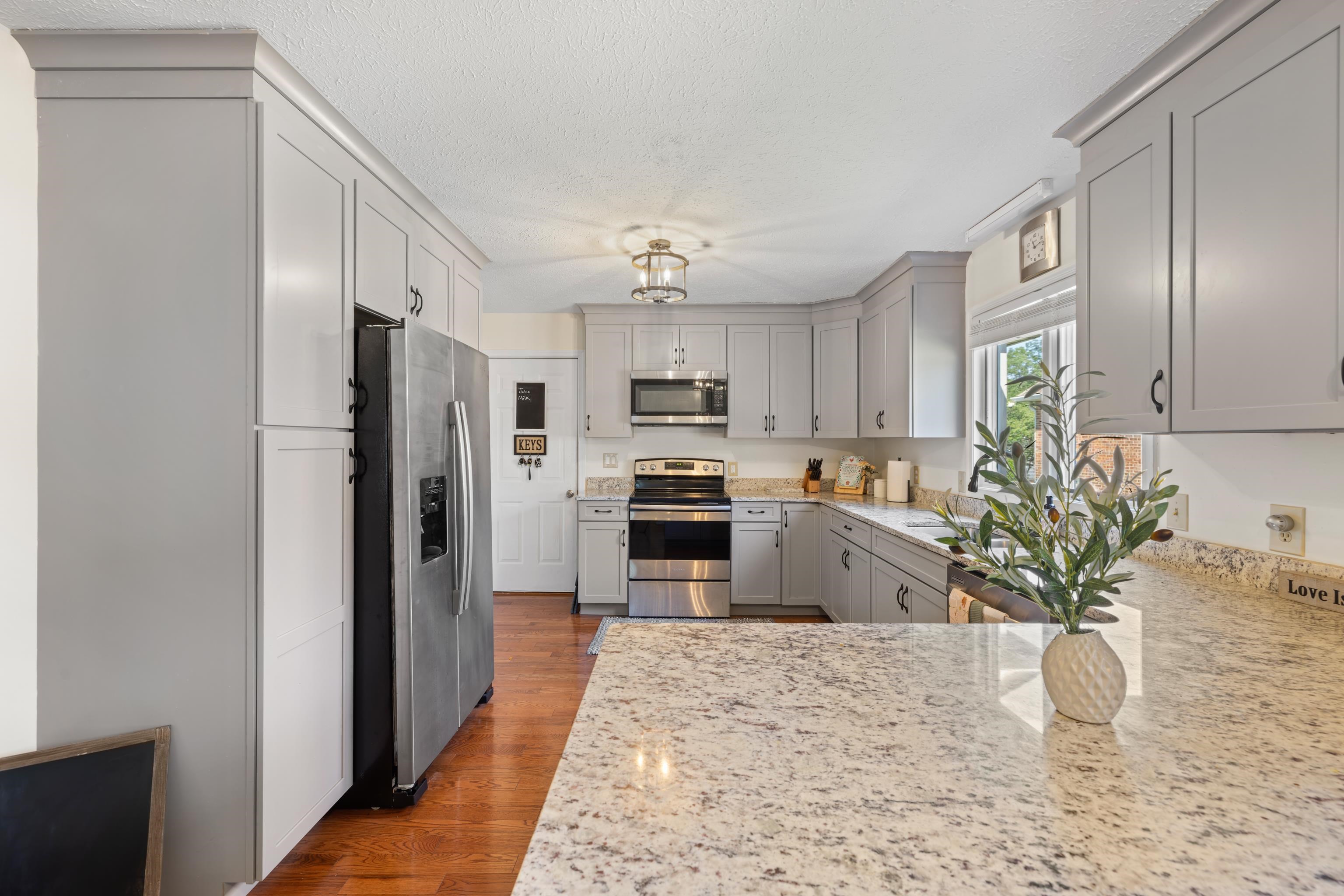 109 BROOK CT, WAYNESBORO, Virginia 22980, 3 Bedrooms Bedrooms, ,2 BathroomsBathrooms,Residential,109 BROOK CT,666770 MLS # 666770