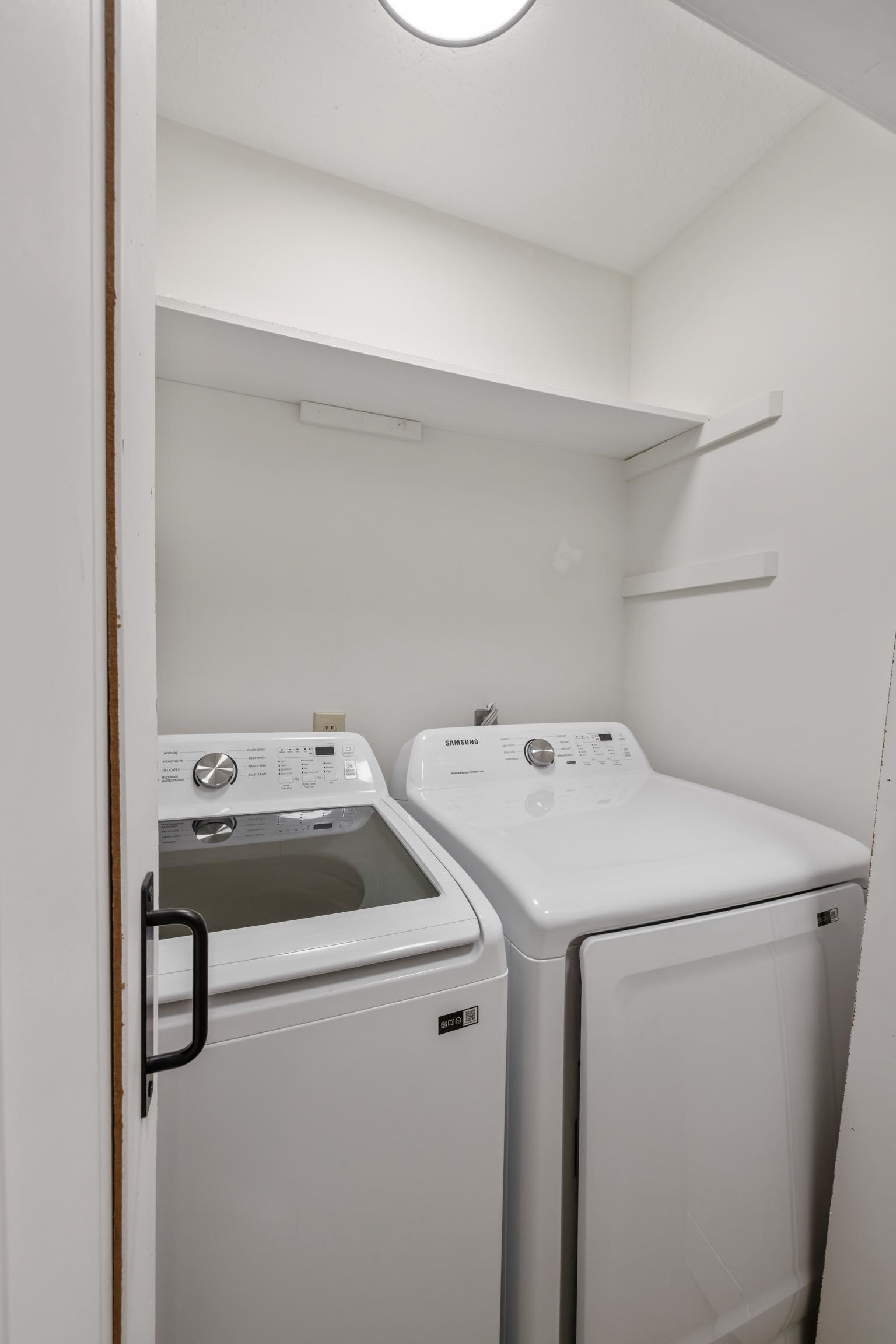 109 BROOK CT, WAYNESBORO, Virginia 22980, 3 Bedrooms Bedrooms, ,2 BathroomsBathrooms,Residential,109 BROOK CT,666770 MLS # 666770