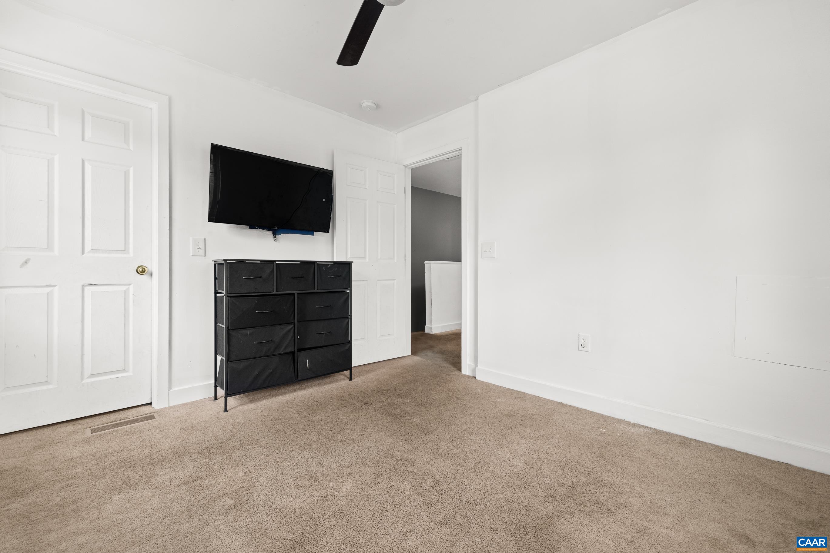 824 NASSAU ST, CHARLOTTESVILLE, Virginia 22902, 4 Bedrooms Bedrooms, ,2 BathroomsBathrooms,Residential,824 NASSAU ST,666775 MLS # 666775