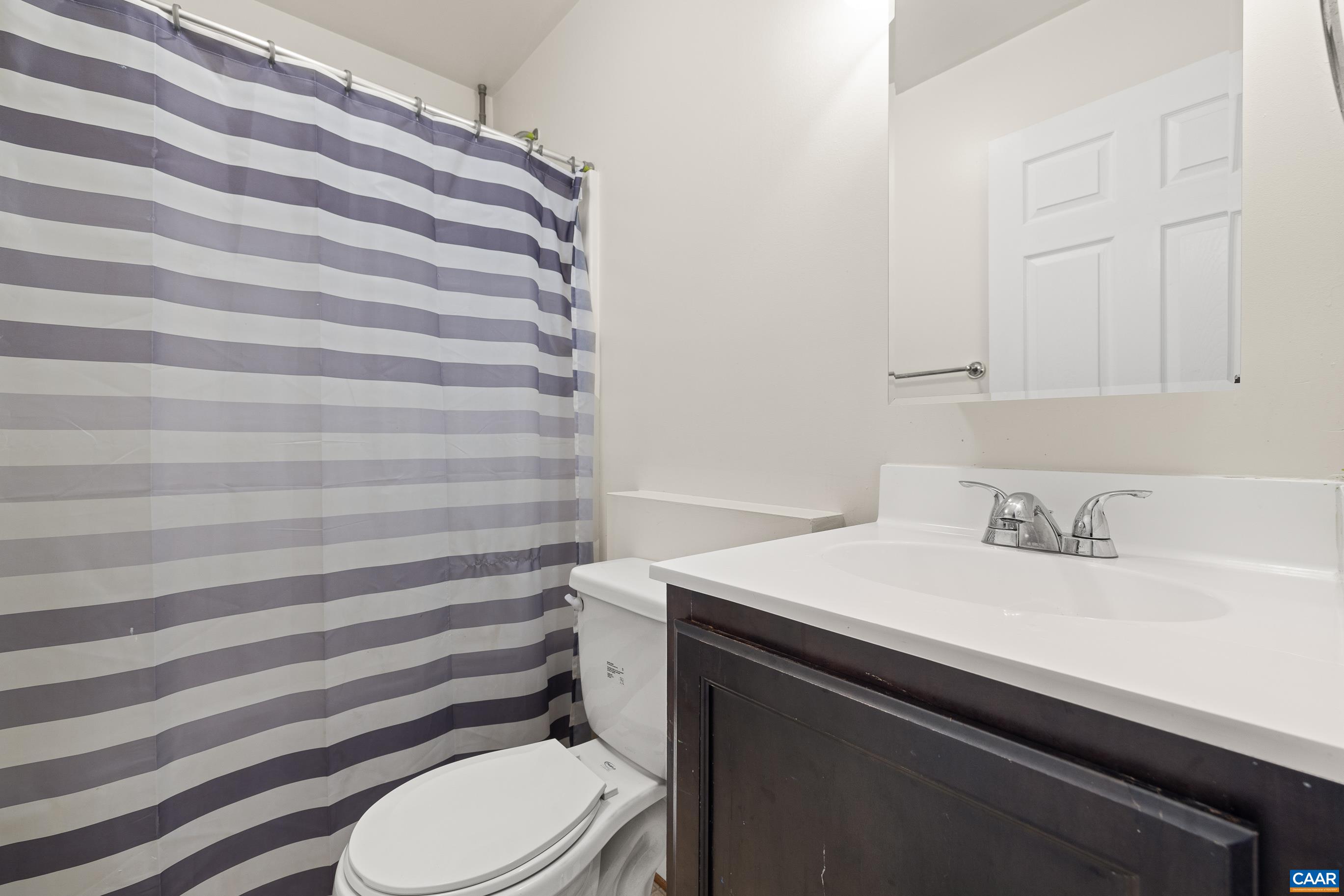 824 NASSAU ST, CHARLOTTESVILLE, Virginia 22902, 4 Bedrooms Bedrooms, ,2 BathroomsBathrooms,Residential,824 NASSAU ST,666775 MLS # 666775