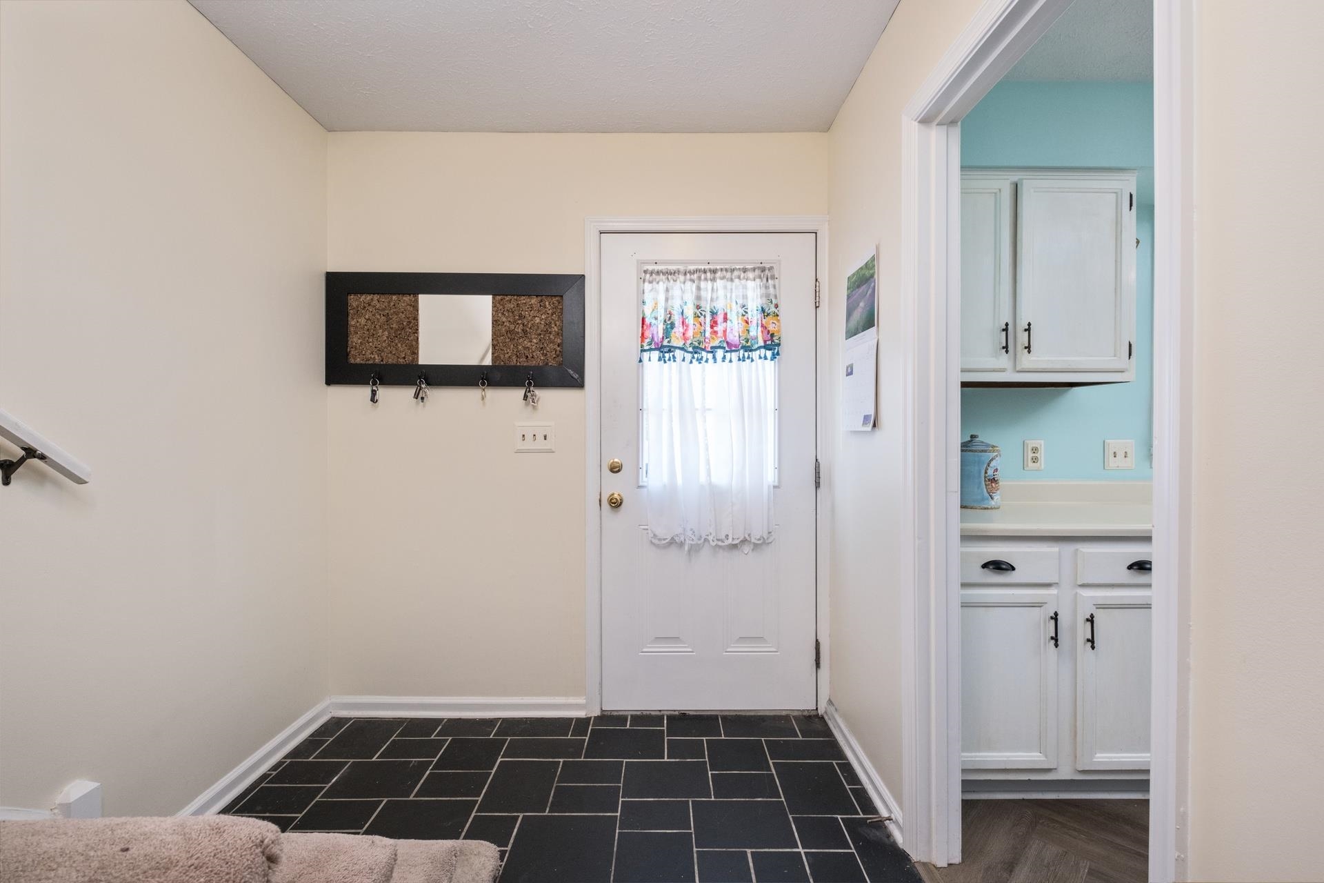 700 RIFE RD, WAYNESBORO, Virginia 22980, 2 Bedrooms Bedrooms, ,1 BathroomBathrooms,Residential,700 RIFE RD,666776 MLS # 666776