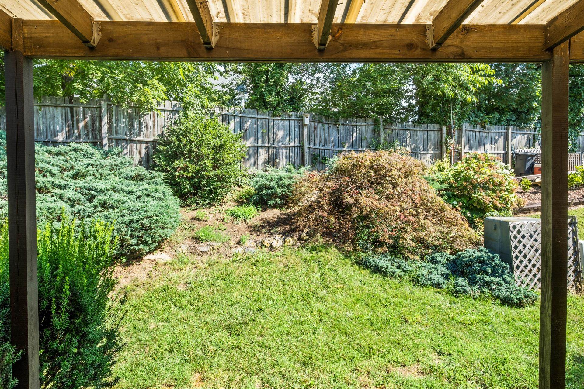 700 RIFE RD, WAYNESBORO, Virginia 22980, 2 Bedrooms Bedrooms, ,1 BathroomBathrooms,Residential,700 RIFE RD,666776 MLS # 666776