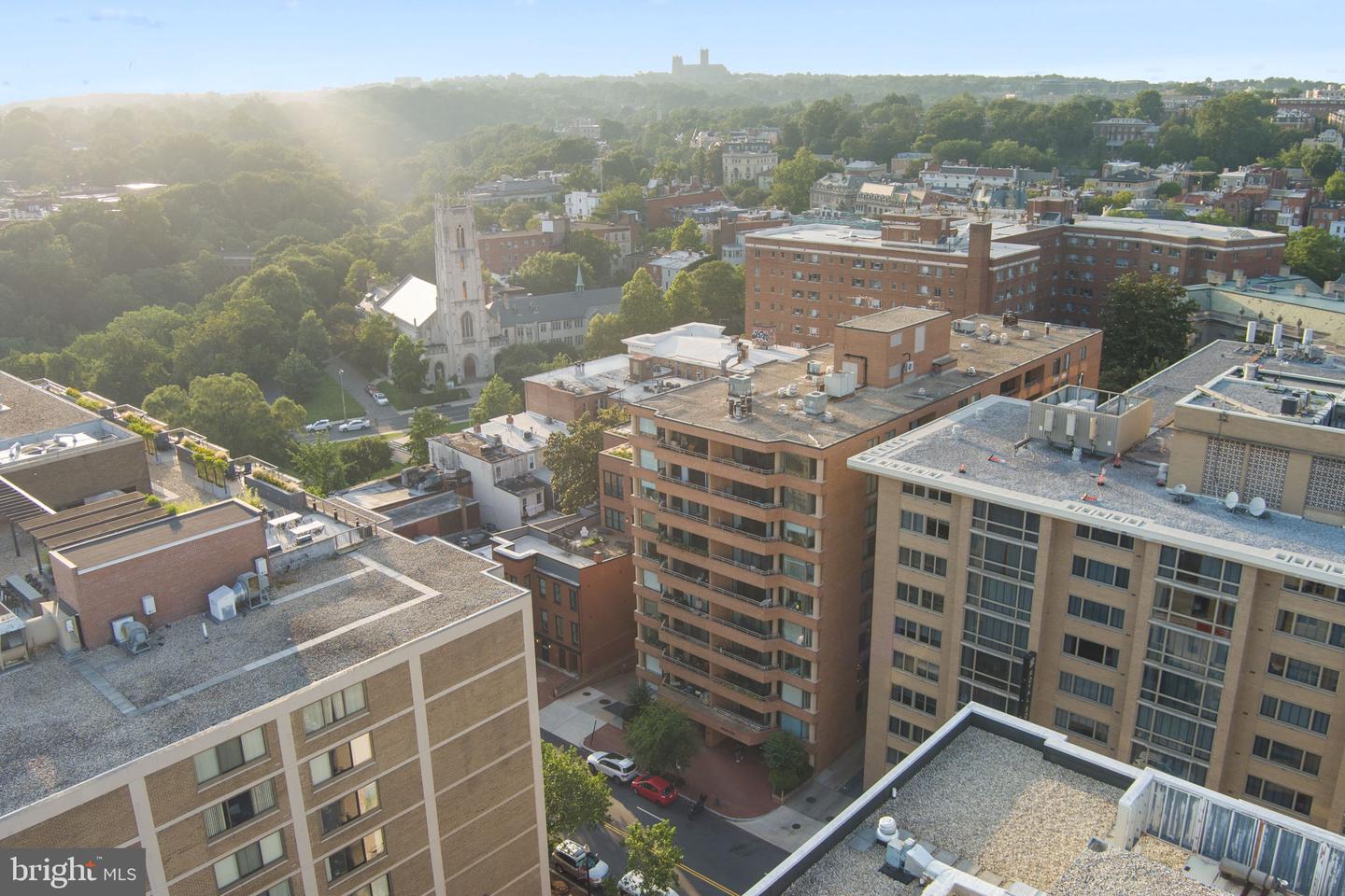 2141 P ST NW #306, WASHINGTON, District Of Columbia 20037, 1 Bedroom Bedrooms, ,1 BathroomBathrooms,Residential,For sale,2141 P ST NW #306,DCDC2208616 MLS # DCDC2208616