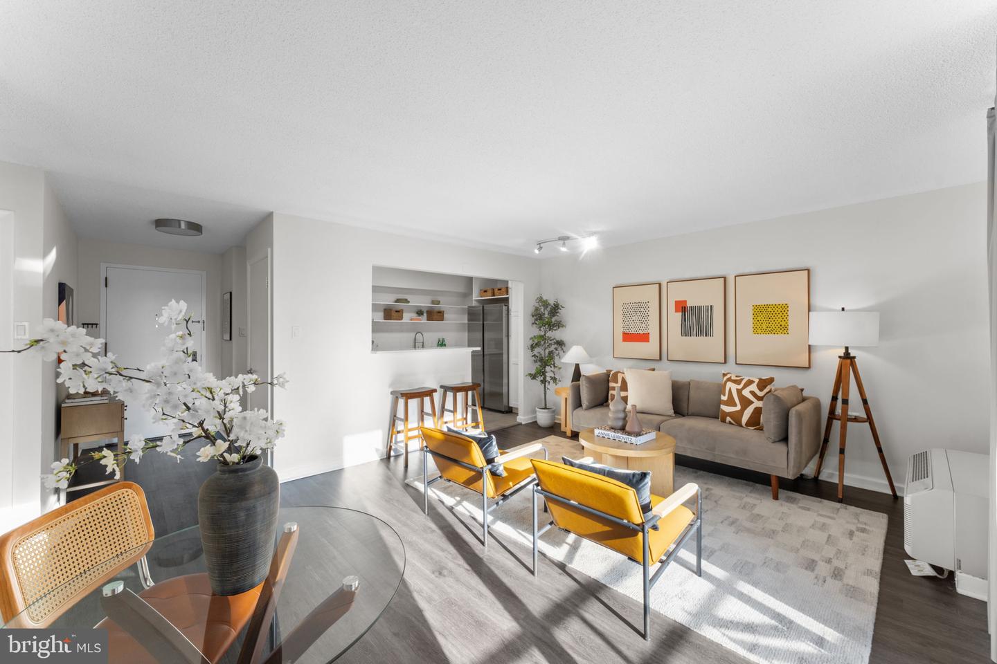 2141 P ST NW #306, WASHINGTON, District Of Columbia 20037, 1 Bedroom Bedrooms, ,1 BathroomBathrooms,Residential,For sale,2141 P ST NW #306,DCDC2208616 MLS # DCDC2208616