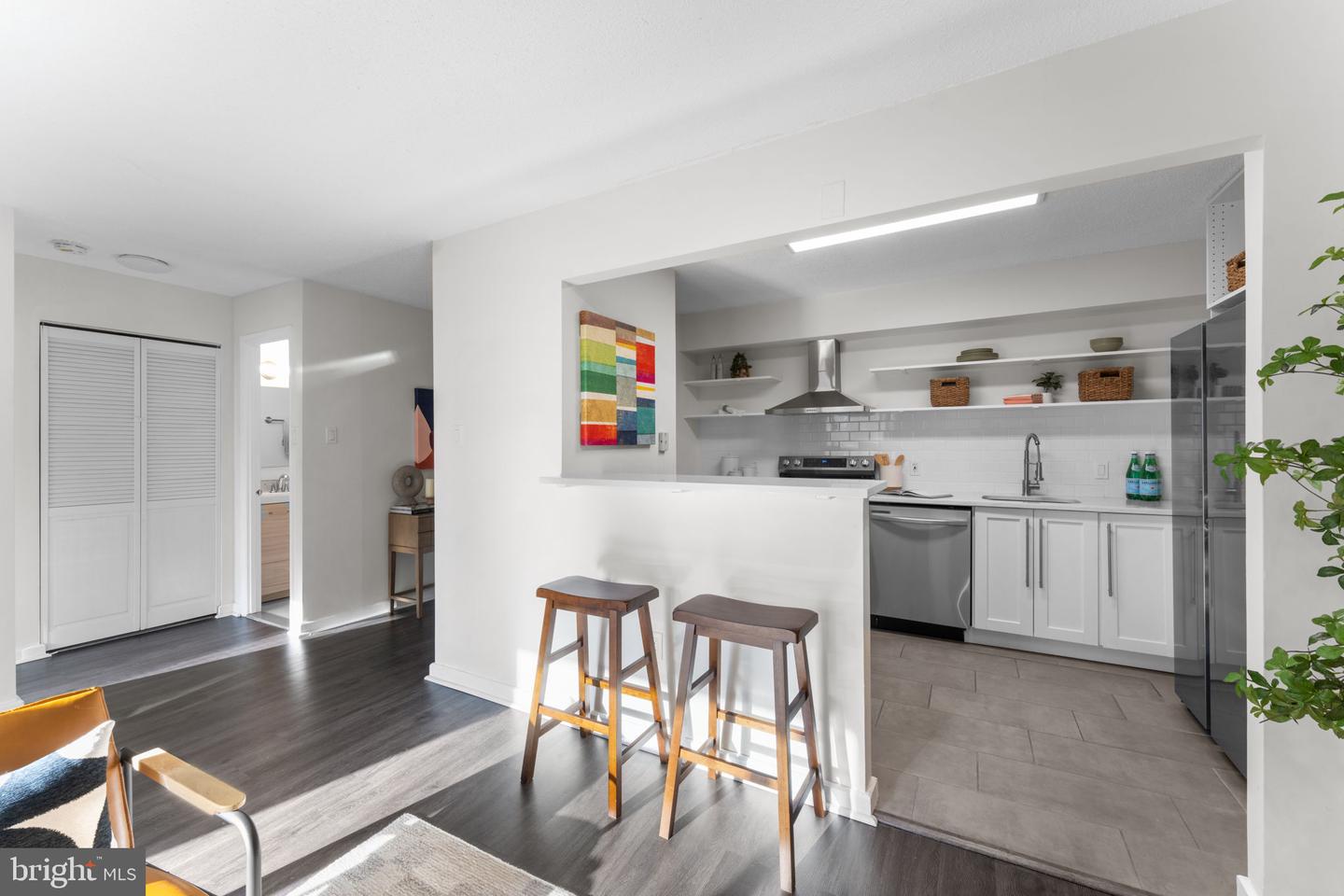 2141 P ST NW #306, WASHINGTON, District Of Columbia 20037, 1 Bedroom Bedrooms, ,1 BathroomBathrooms,Residential,For sale,2141 P ST NW #306,DCDC2208616 MLS # DCDC2208616