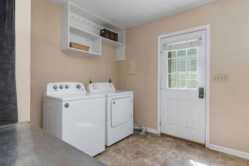 1533 STUART ST, WAYNESBORO, Virginia 22980, 3 Bedrooms Bedrooms, ,1 BathroomBathrooms,Residential,1533 STUART ST,666778 MLS # 666778