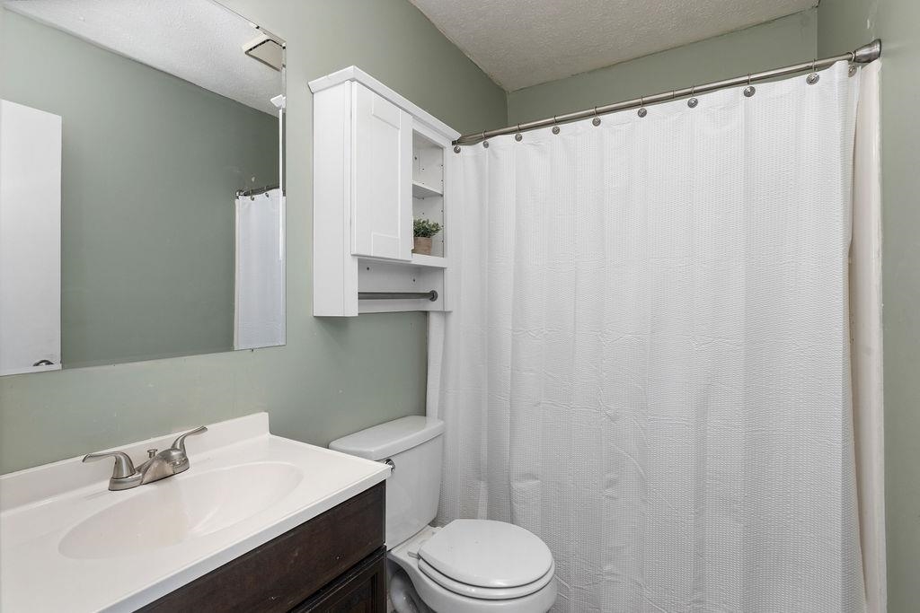 1533 STUART ST, WAYNESBORO, Virginia 22980, 3 Bedrooms Bedrooms, ,1 BathroomBathrooms,Residential,1533 STUART ST,666778 MLS # 666778