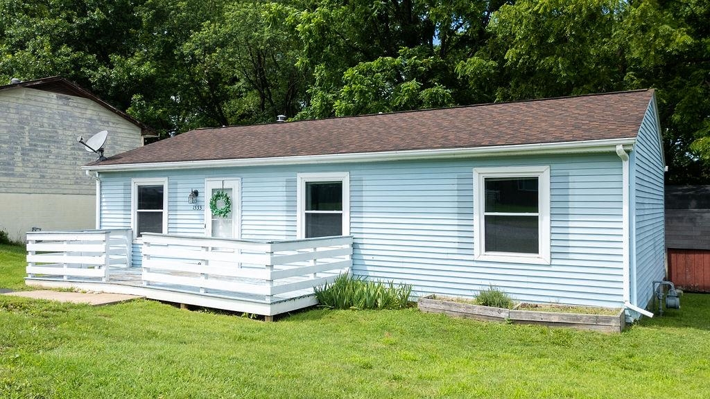 1533 STUART ST, WAYNESBORO, Virginia 22980, 3 Bedrooms Bedrooms, ,1 BathroomBathrooms,Residential,1533 STUART ST,666778 MLS # 666778