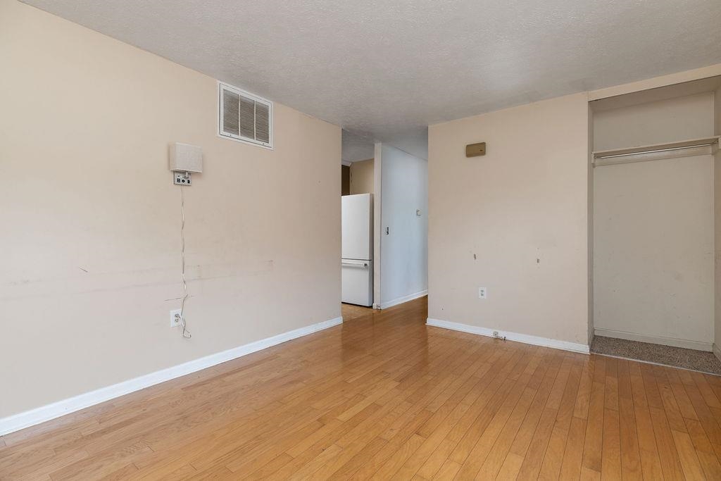 1533 STUART ST, WAYNESBORO, Virginia 22980, 3 Bedrooms Bedrooms, ,1 BathroomBathrooms,Residential,1533 STUART ST,666778 MLS # 666778