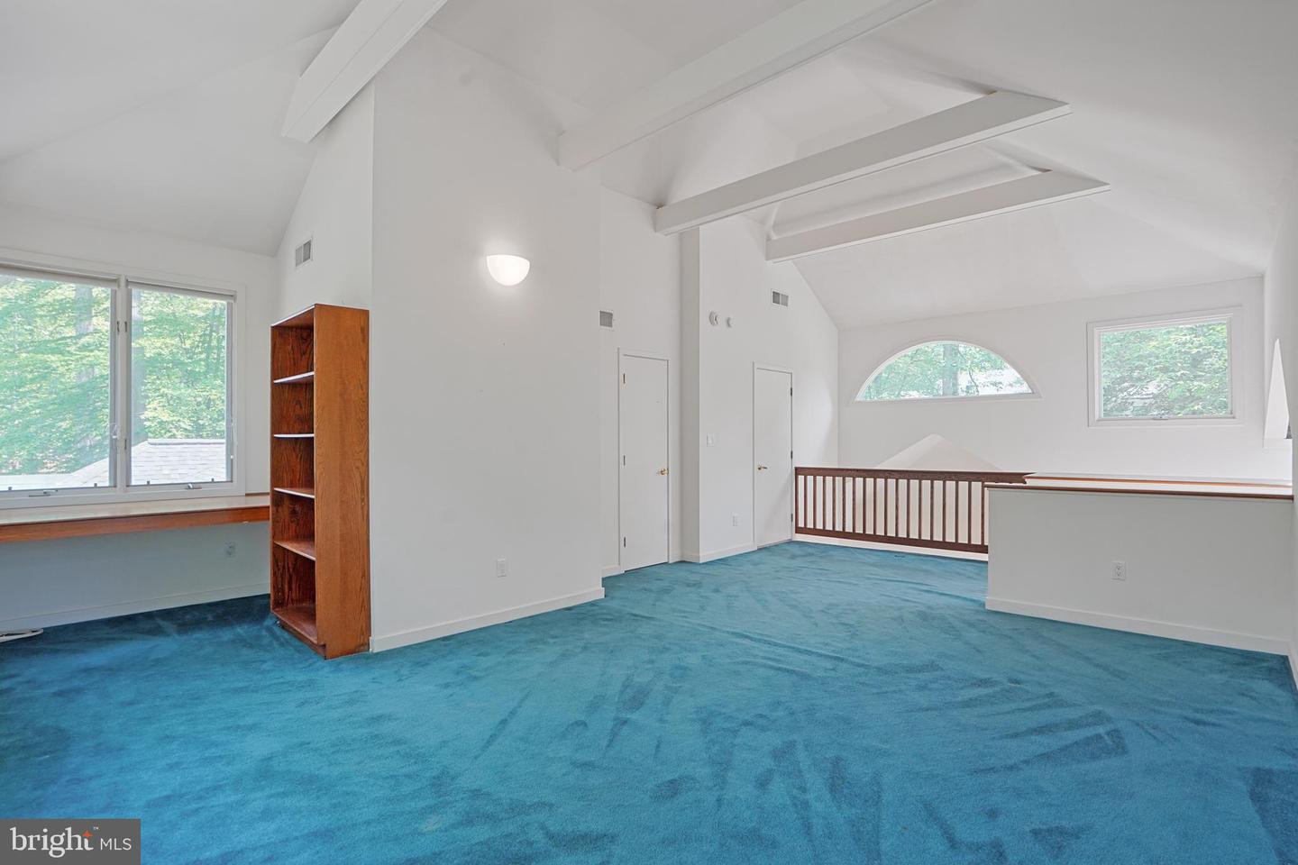 926 SAIGON RD, MCLEAN, Virginia 22102, 5 Bedrooms Bedrooms, ,5 BathroomsBathrooms,Residential,For sale,926 SAIGON RD,VAFX2252944 MLS # VAFX2252944