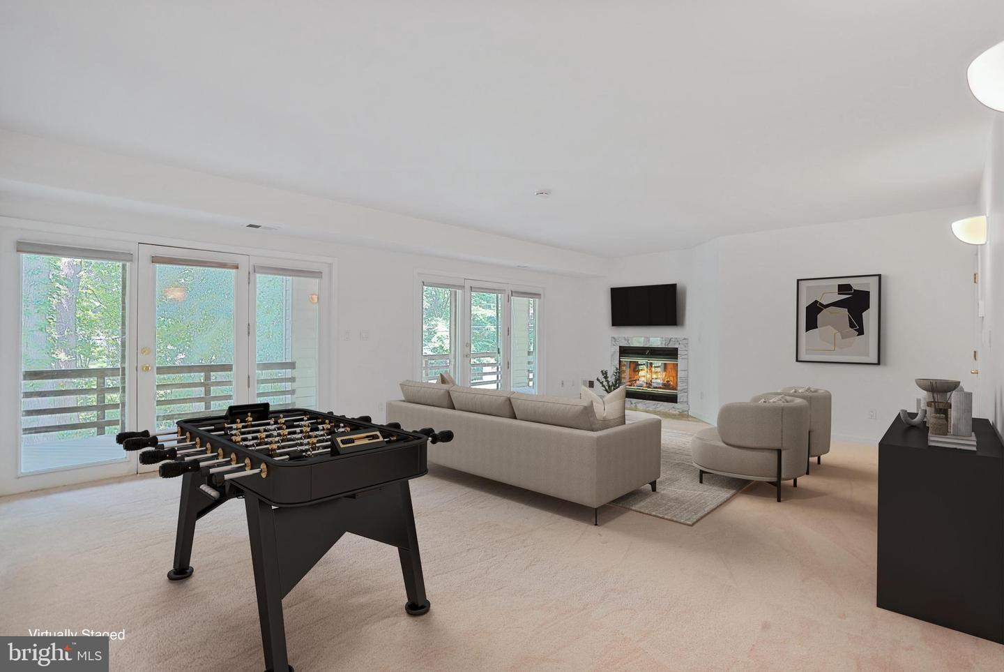 926 SAIGON RD, MCLEAN, Virginia 22102, 5 Bedrooms Bedrooms, ,5 BathroomsBathrooms,Residential,For sale,926 SAIGON RD,VAFX2252944 MLS # VAFX2252944