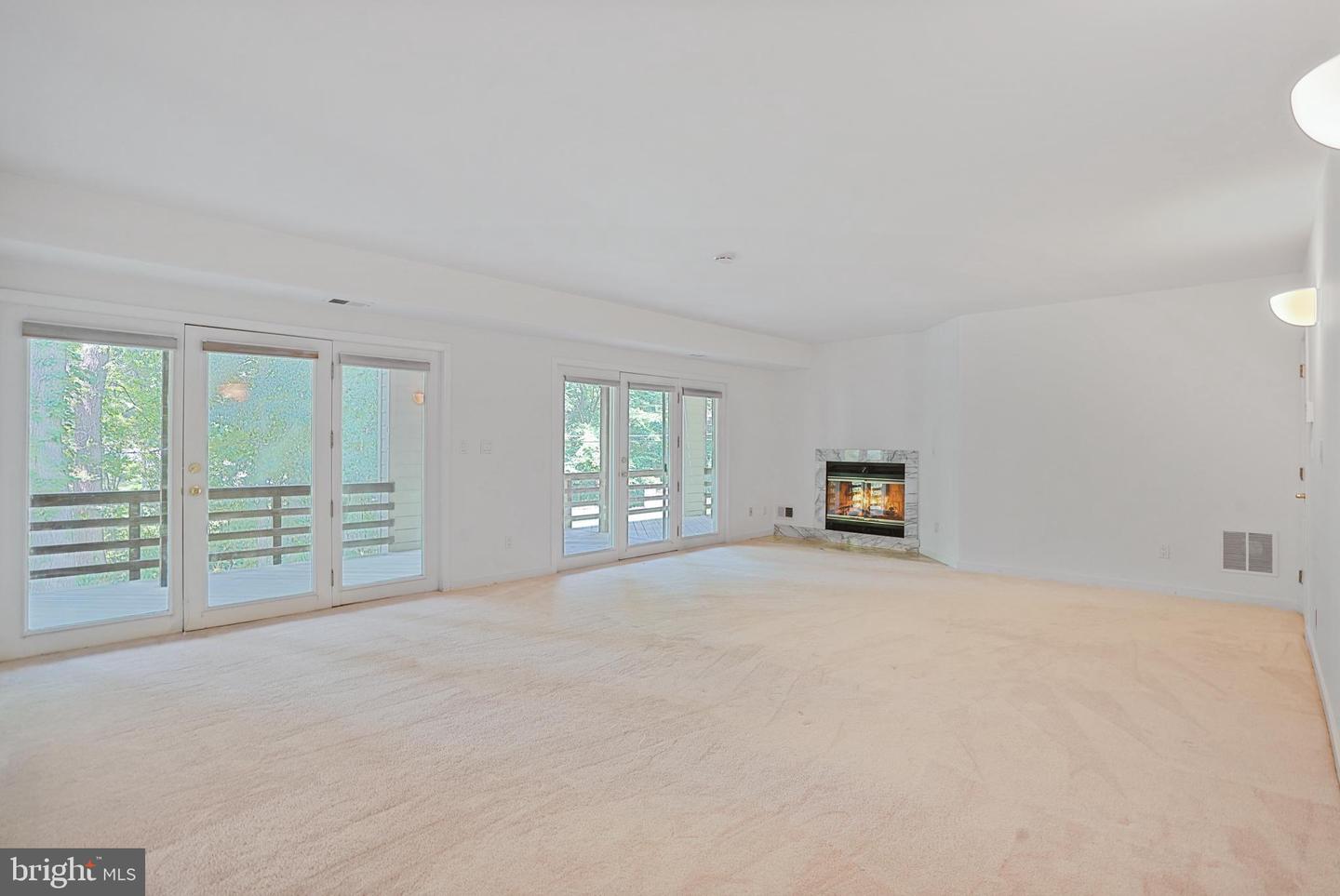 926 SAIGON RD, MCLEAN, Virginia 22102, 5 Bedrooms Bedrooms, ,5 BathroomsBathrooms,Residential,For sale,926 SAIGON RD,VAFX2252944 MLS # VAFX2252944