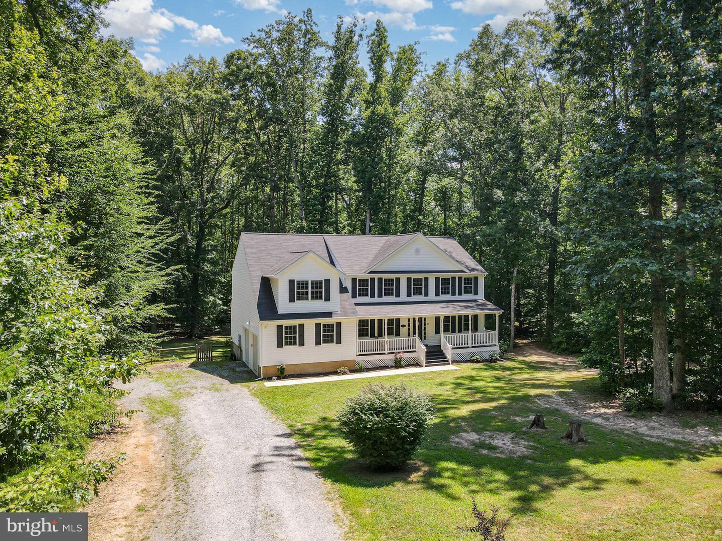 640 W ROCKY RUN RD, FREDERICKSBURG, Virginia 22406, 5 Bedrooms Bedrooms, ,3 BathroomsBathrooms,Residential,For sale,640 W ROCKY RUN RD,VAST2040420 MLS # VAST2040420