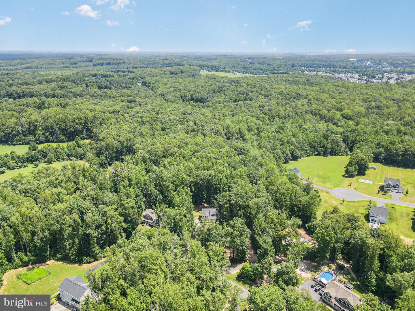 640 W ROCKY RUN RD, FREDERICKSBURG, Virginia 22406, 5 Bedrooms Bedrooms, ,3 BathroomsBathrooms,Residential,For sale,640 W ROCKY RUN RD,VAST2040420 MLS # VAST2040420