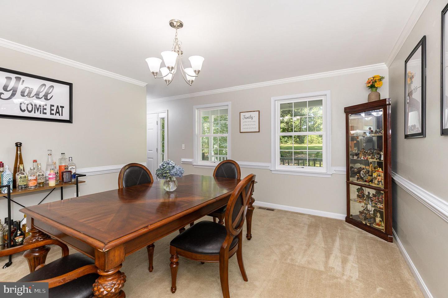 640 W ROCKY RUN RD, FREDERICKSBURG, Virginia 22406, 5 Bedrooms Bedrooms, ,3 BathroomsBathrooms,Residential,For sale,640 W ROCKY RUN RD,VAST2040420 MLS # VAST2040420