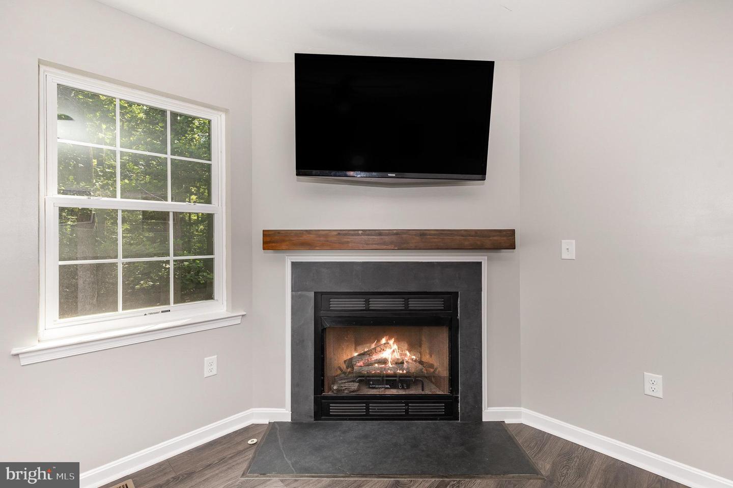 640 W ROCKY RUN RD, FREDERICKSBURG, Virginia 22406, 5 Bedrooms Bedrooms, ,3 BathroomsBathrooms,Residential,For sale,640 W ROCKY RUN RD,VAST2040420 MLS # VAST2040420
