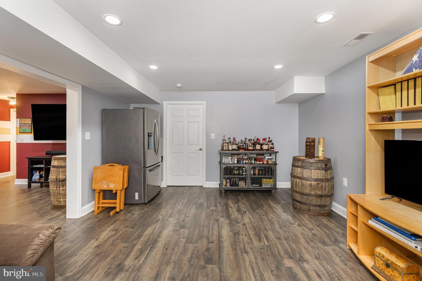 640 W ROCKY RUN RD, FREDERICKSBURG, Virginia 22406, 5 Bedrooms Bedrooms, ,3 BathroomsBathrooms,Residential,For sale,640 W ROCKY RUN RD,VAST2040420 MLS # VAST2040420