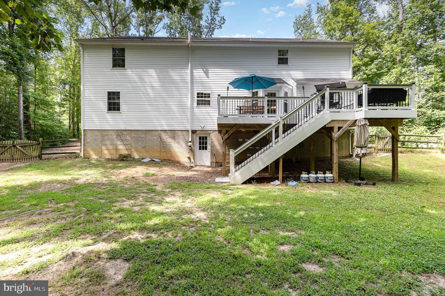 640 W ROCKY RUN RD, FREDERICKSBURG, Virginia 22406, 5 Bedrooms Bedrooms, ,3 BathroomsBathrooms,Residential,For sale,640 W ROCKY RUN RD,VAST2040420 MLS # VAST2040420