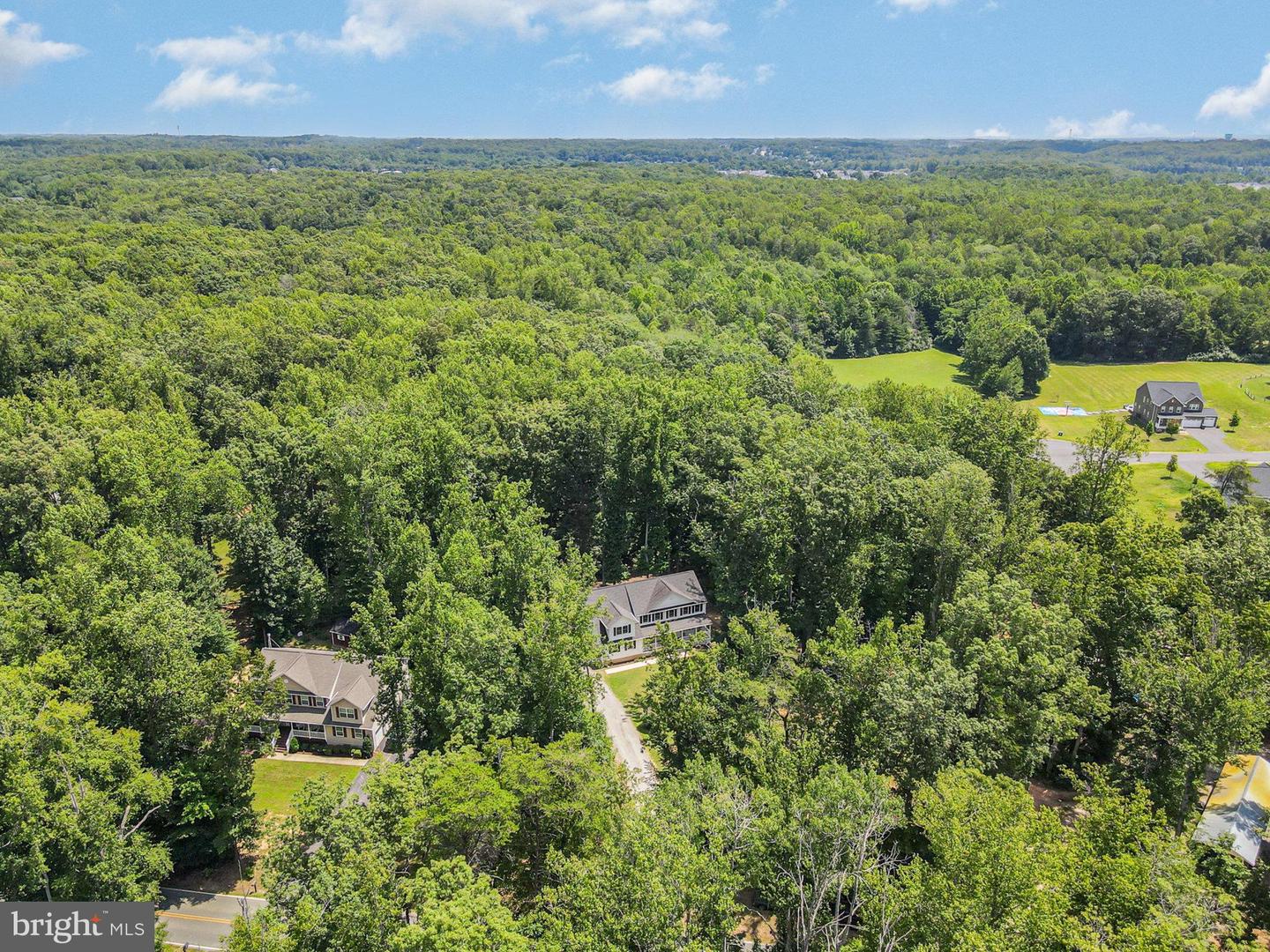 640 W ROCKY RUN RD, FREDERICKSBURG, Virginia 22406, 5 Bedrooms Bedrooms, ,3 BathroomsBathrooms,Residential,For sale,640 W ROCKY RUN RD,VAST2040420 MLS # VAST2040420