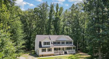 640 W ROCKY RUN RD, FREDERICKSBURG, Virginia 22406, 5 Bedrooms Bedrooms, ,3 BathroomsBathrooms,Residential,For sale,640 W ROCKY RUN RD,VAST2040420 MLS # VAST2040420