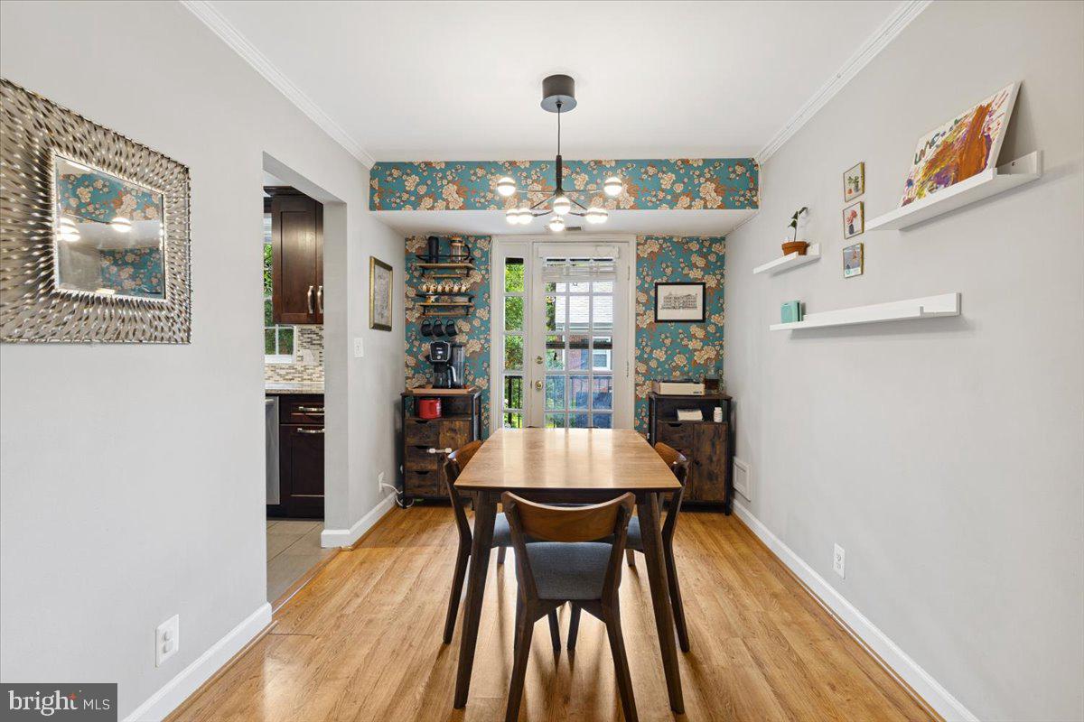 3046 S BUCHANAN ST #B2, ARLINGTON, Virginia 22206, 2 Bedrooms Bedrooms, ,1 BathroomBathrooms,Residential,For sale,3046 S BUCHANAN ST #B2,VAAR2060112 MLS # VAAR2060112