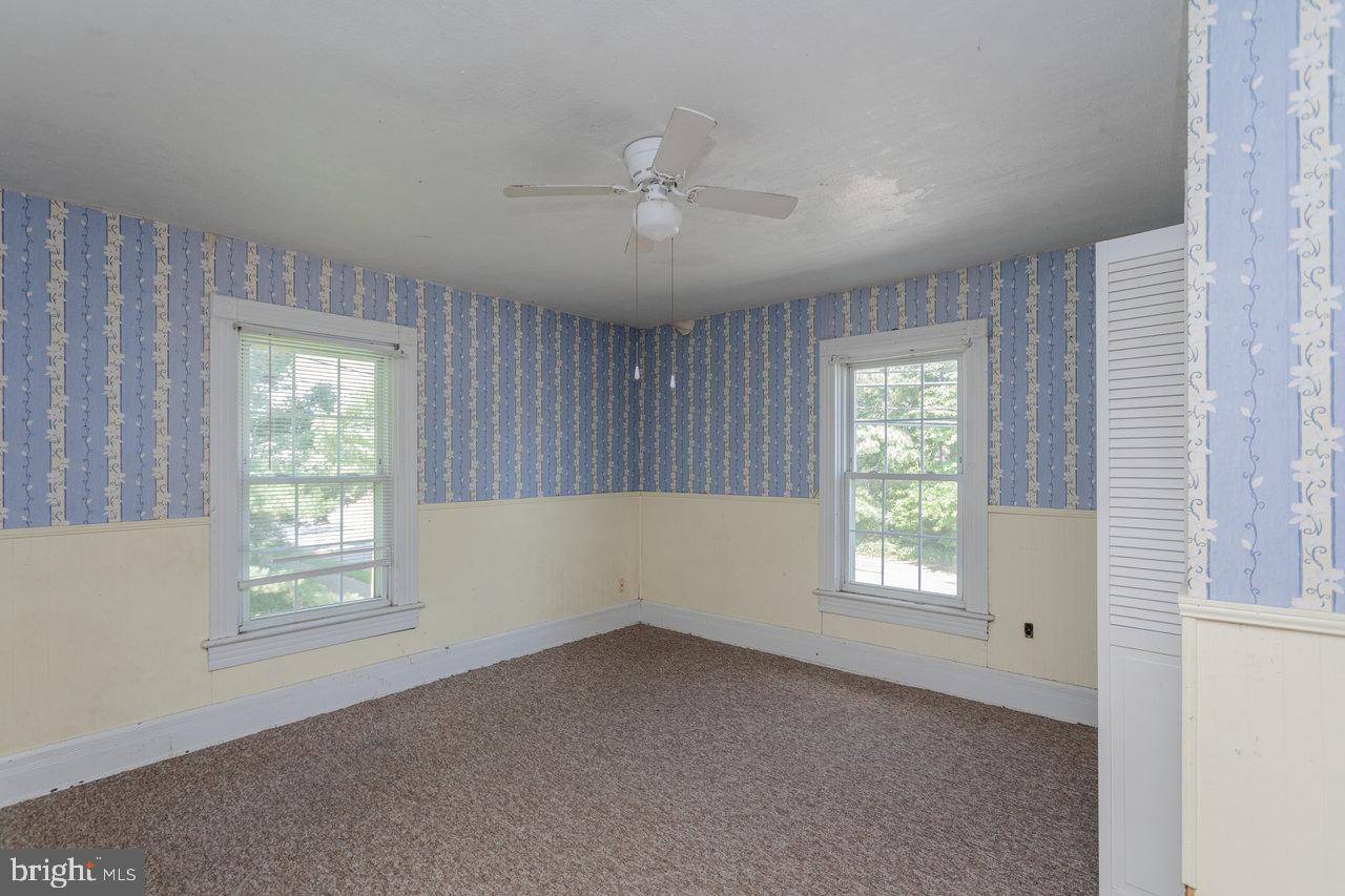 1221 KEEZLETOWN RD, WEYERS CAVE, Virginia 24486, 3 Bedrooms Bedrooms, ,1 BathroomBathrooms,Residential,For sale,1221 KEEZLETOWN RD,VAAG2002626 MLS # VAAG2002626
