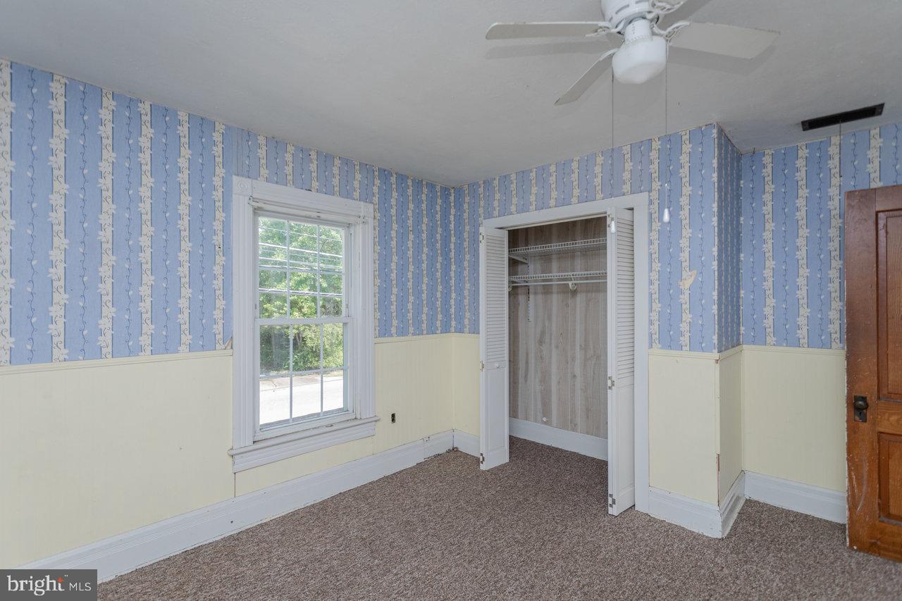 1221 KEEZLETOWN RD, WEYERS CAVE, Virginia 24486, 3 Bedrooms Bedrooms, ,1 BathroomBathrooms,Residential,For sale,1221 KEEZLETOWN RD,VAAG2002626 MLS # VAAG2002626