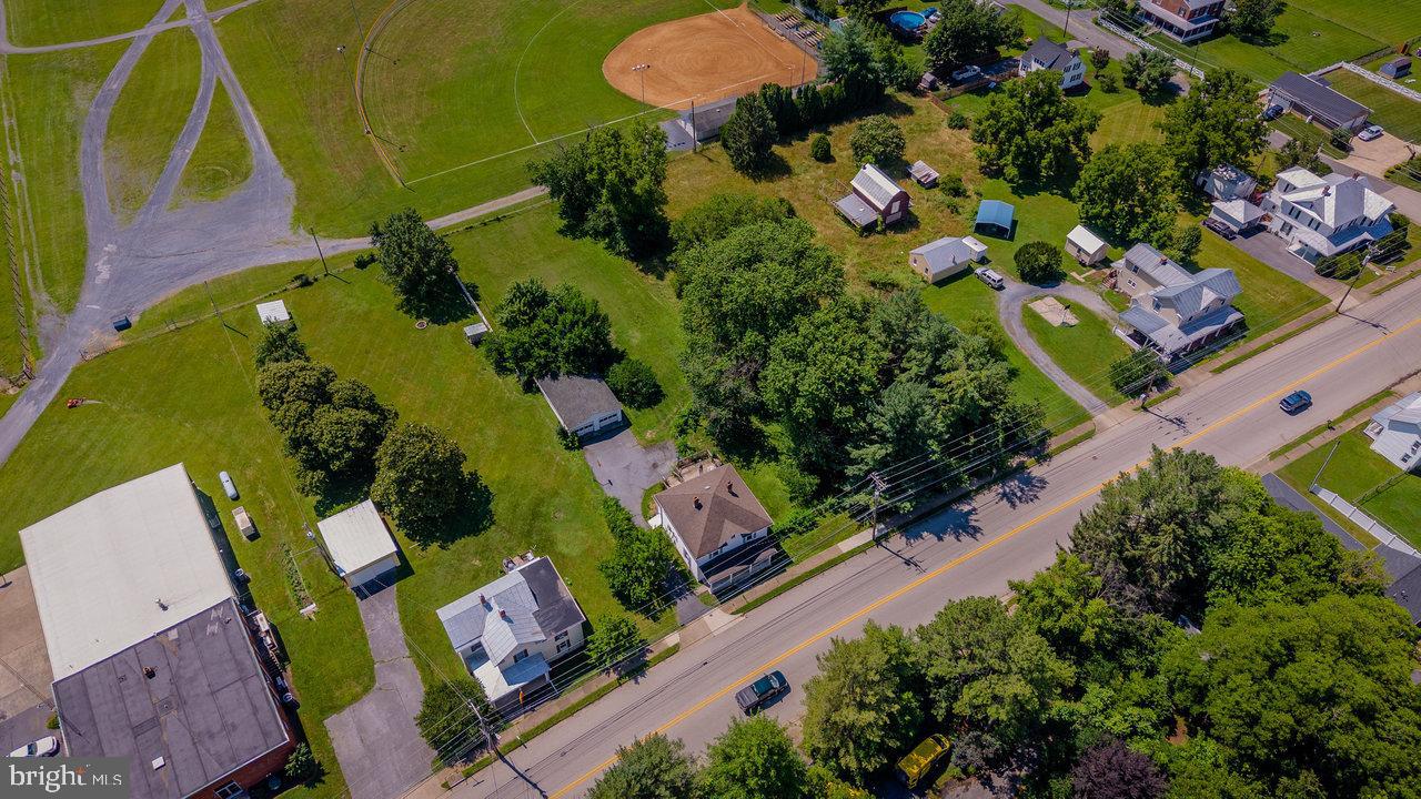 1221 KEEZLETOWN RD, WEYERS CAVE, Virginia 24486, 3 Bedrooms Bedrooms, ,1 BathroomBathrooms,Residential,For sale,1221 KEEZLETOWN RD,VAAG2002626 MLS # VAAG2002626