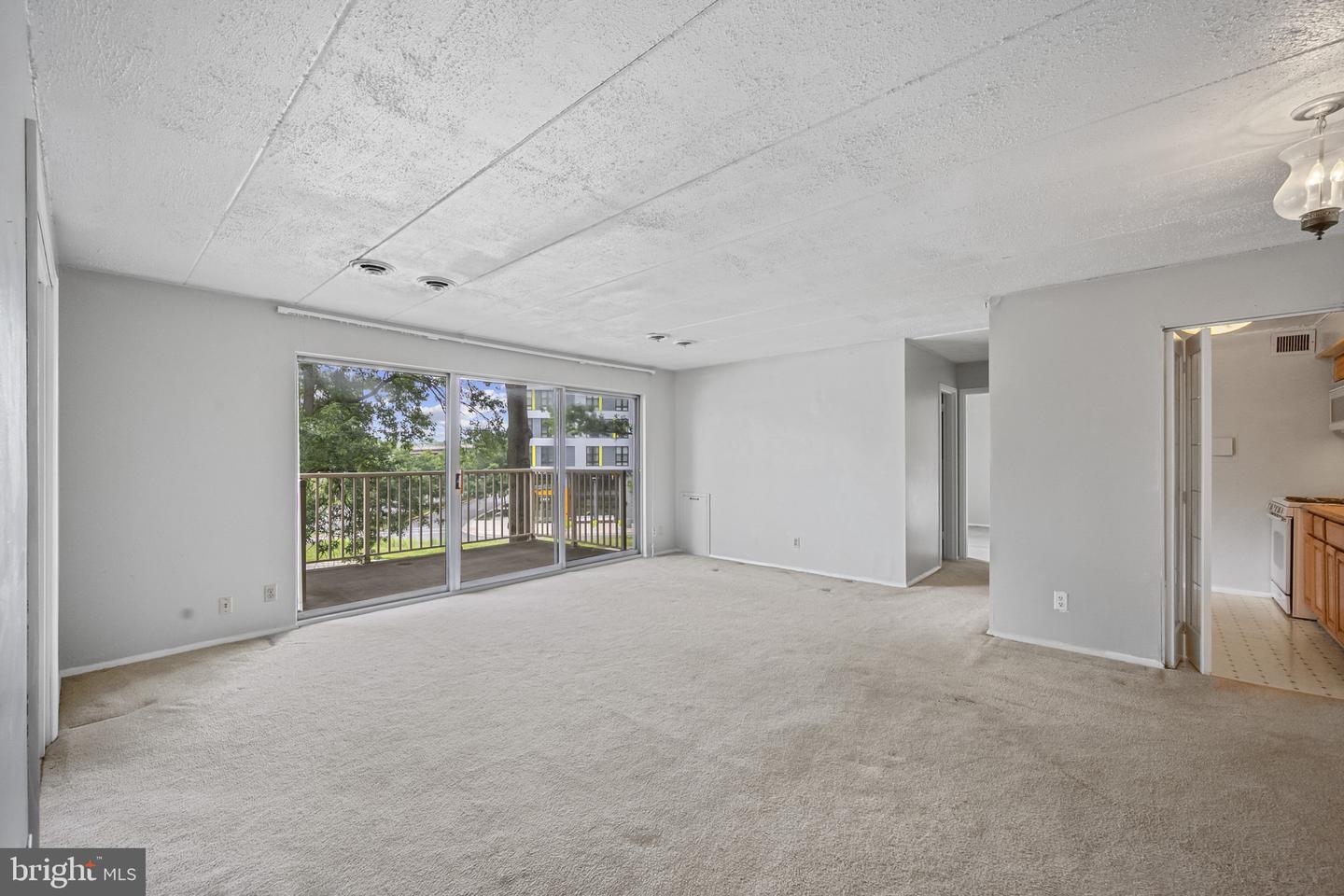 2600 INDIAN DR #2C, ALEXANDRIA, Virginia 22303, 2 Bedrooms Bedrooms, ,1 BathroomBathrooms,Residential,For sale,2600 INDIAN DR #2C,VAFX2253174 MLS # VAFX2253174