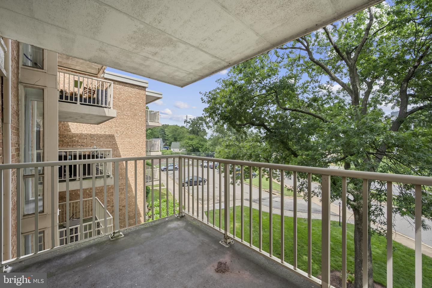 2600 INDIAN DR #2C, ALEXANDRIA, Virginia 22303, 2 Bedrooms Bedrooms, ,1 BathroomBathrooms,Residential,For sale,2600 INDIAN DR #2C,VAFX2253174 MLS # VAFX2253174
