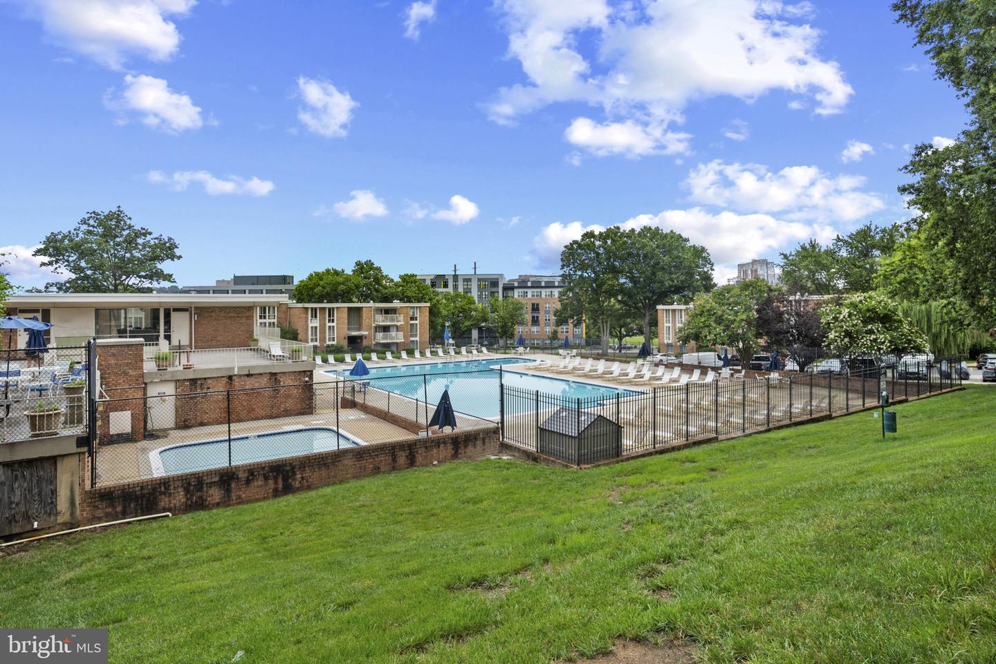 2600 INDIAN DR #2C, ALEXANDRIA, Virginia 22303, 2 Bedrooms Bedrooms, ,1 BathroomBathrooms,Residential,For sale,2600 INDIAN DR #2C,VAFX2253174 MLS # VAFX2253174