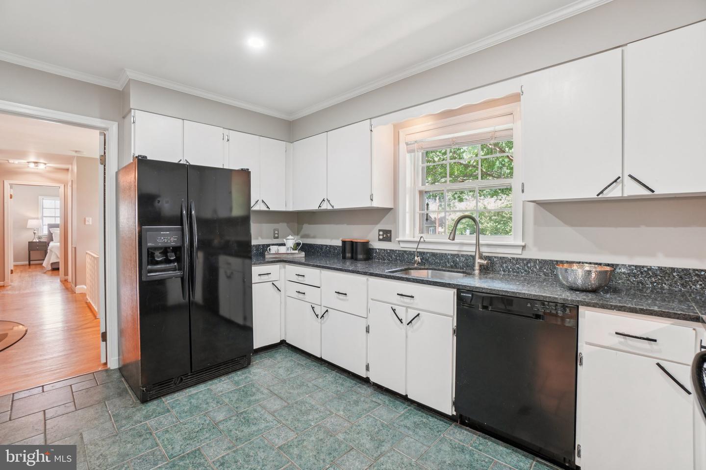 2647 S KENT ST, ARLINGTON, Virginia 22202, 4 Bedrooms Bedrooms, ,3 BathroomsBathrooms,Residential,For sale,2647 S KENT ST,VAAR2060154 MLS # VAAR2060154
