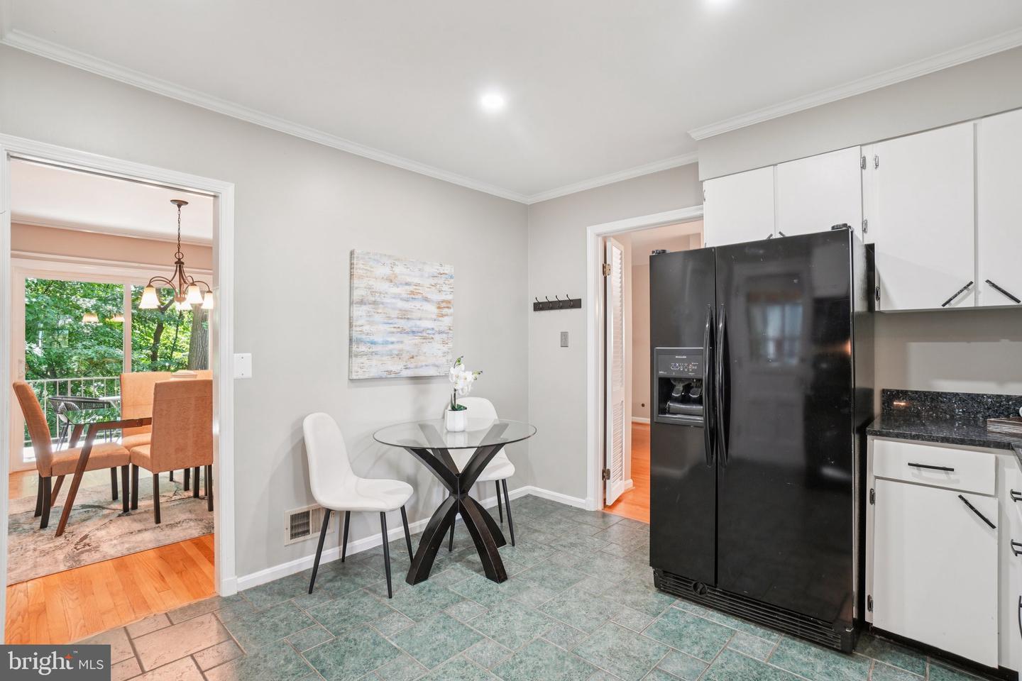 2647 S KENT ST, ARLINGTON, Virginia 22202, 4 Bedrooms Bedrooms, ,3 BathroomsBathrooms,Residential,For sale,2647 S KENT ST,VAAR2060154 MLS # VAAR2060154