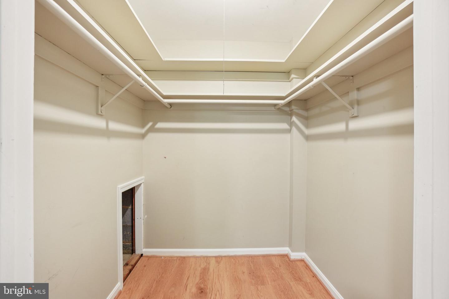 2647 S KENT ST, ARLINGTON, Virginia 22202, 4 Bedrooms Bedrooms, ,3 BathroomsBathrooms,Residential,For sale,2647 S KENT ST,VAAR2060154 MLS # VAAR2060154
