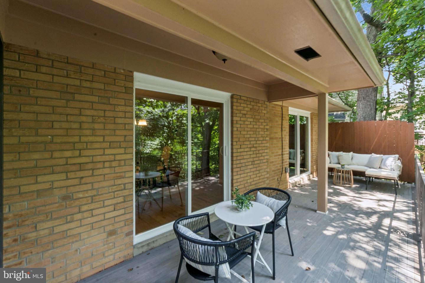 2647 S KENT ST, ARLINGTON, Virginia 22202, 4 Bedrooms Bedrooms, ,3 BathroomsBathrooms,Residential,For sale,2647 S KENT ST,VAAR2060154 MLS # VAAR2060154