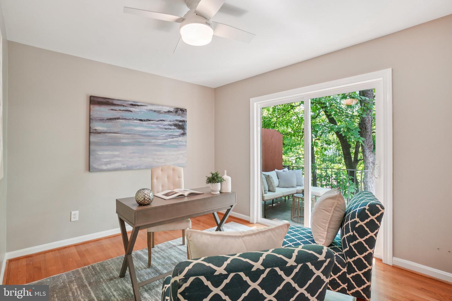 2647 S KENT ST, ARLINGTON, Virginia 22202, 4 Bedrooms Bedrooms, ,3 BathroomsBathrooms,Residential,For sale,2647 S KENT ST,VAAR2060154 MLS # VAAR2060154
