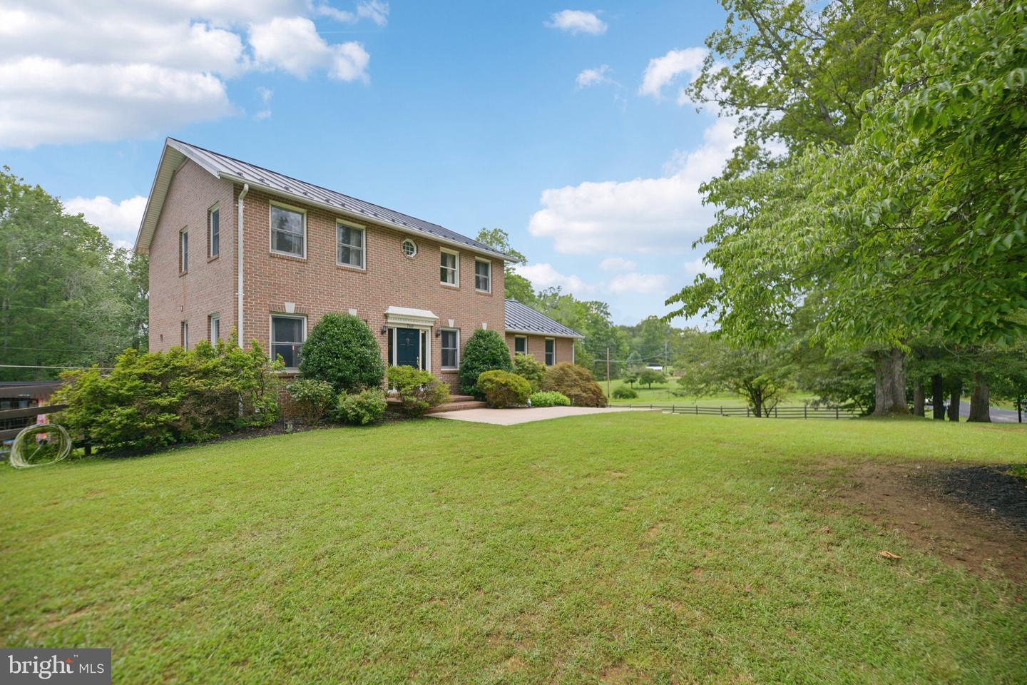 760 STEFANIGA RD, STAFFORD, Virginia 22556, 5 Bedrooms Bedrooms, ,3 BathroomsBathrooms,Residential,For sale,760 STEFANIGA RD,VAST2040466 MLS # VAST2040466