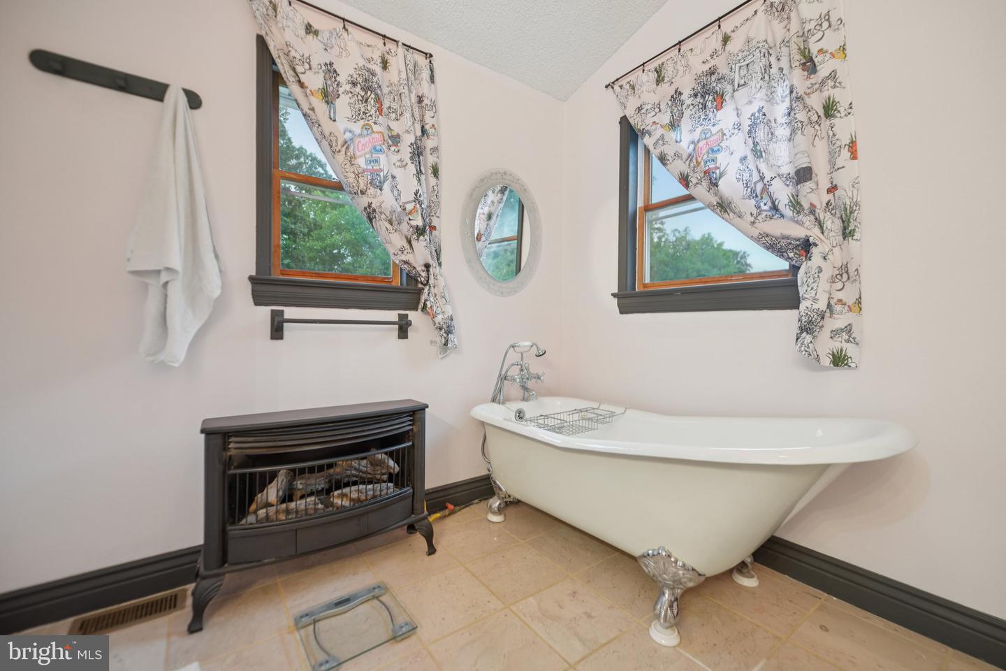 760 STEFANIGA RD, STAFFORD, Virginia 22556, 5 Bedrooms Bedrooms, ,3 BathroomsBathrooms,Residential,For sale,760 STEFANIGA RD,VAST2040466 MLS # VAST2040466