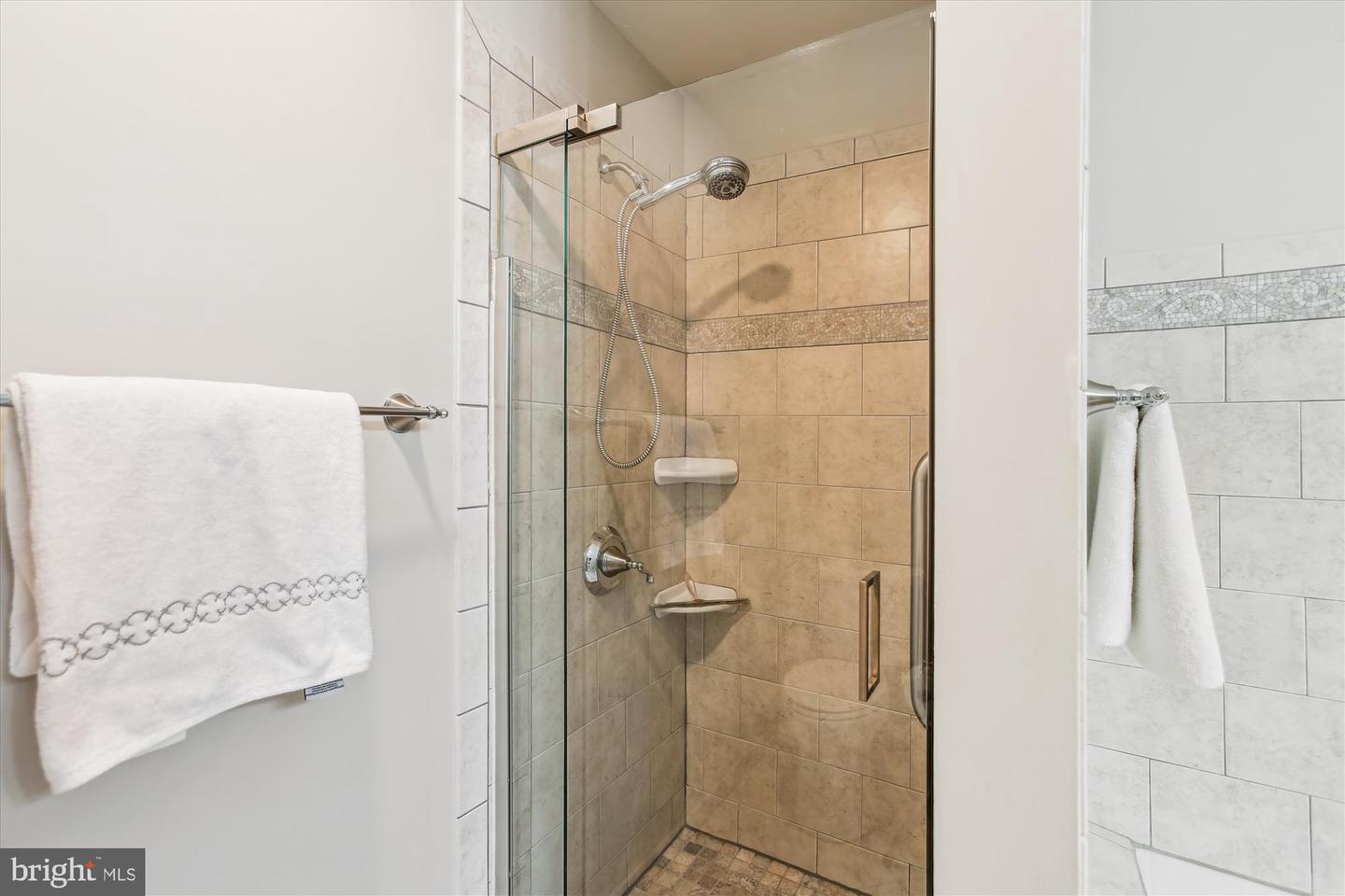 6515 GRETNA GREEN WAY, ALEXANDRIA, Virginia 22312, 4 Bedrooms Bedrooms, ,4 BathroomsBathrooms,Residential,For sale,6515 GRETNA GREEN WAY,VAFX2253466 MLS # VAFX2253466